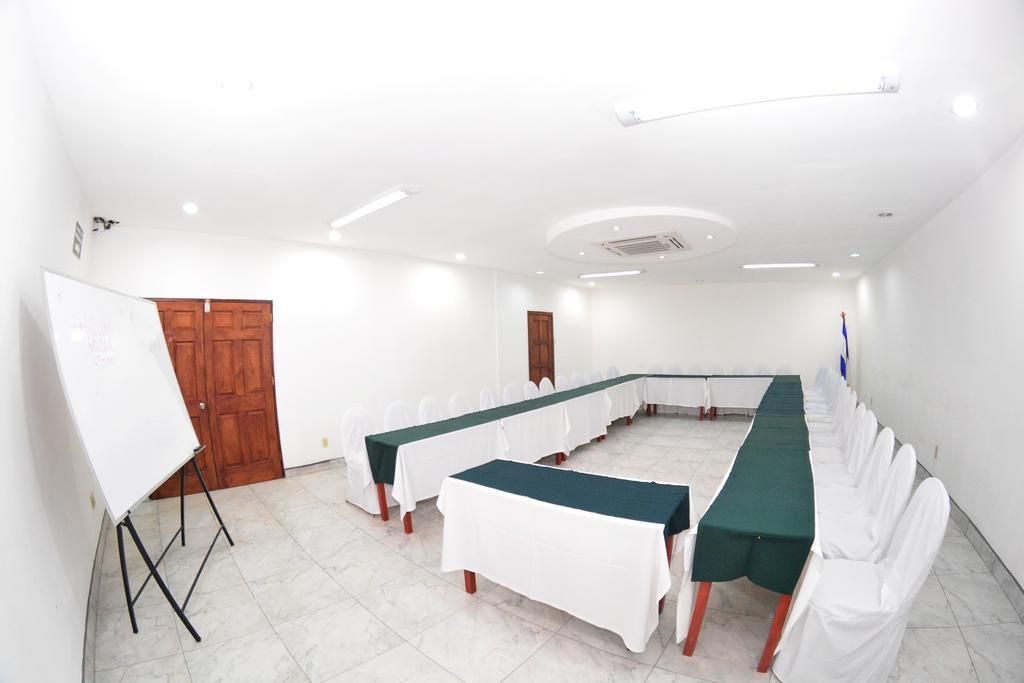 Hotel Europeo Managua Zewnętrze zdjęcie